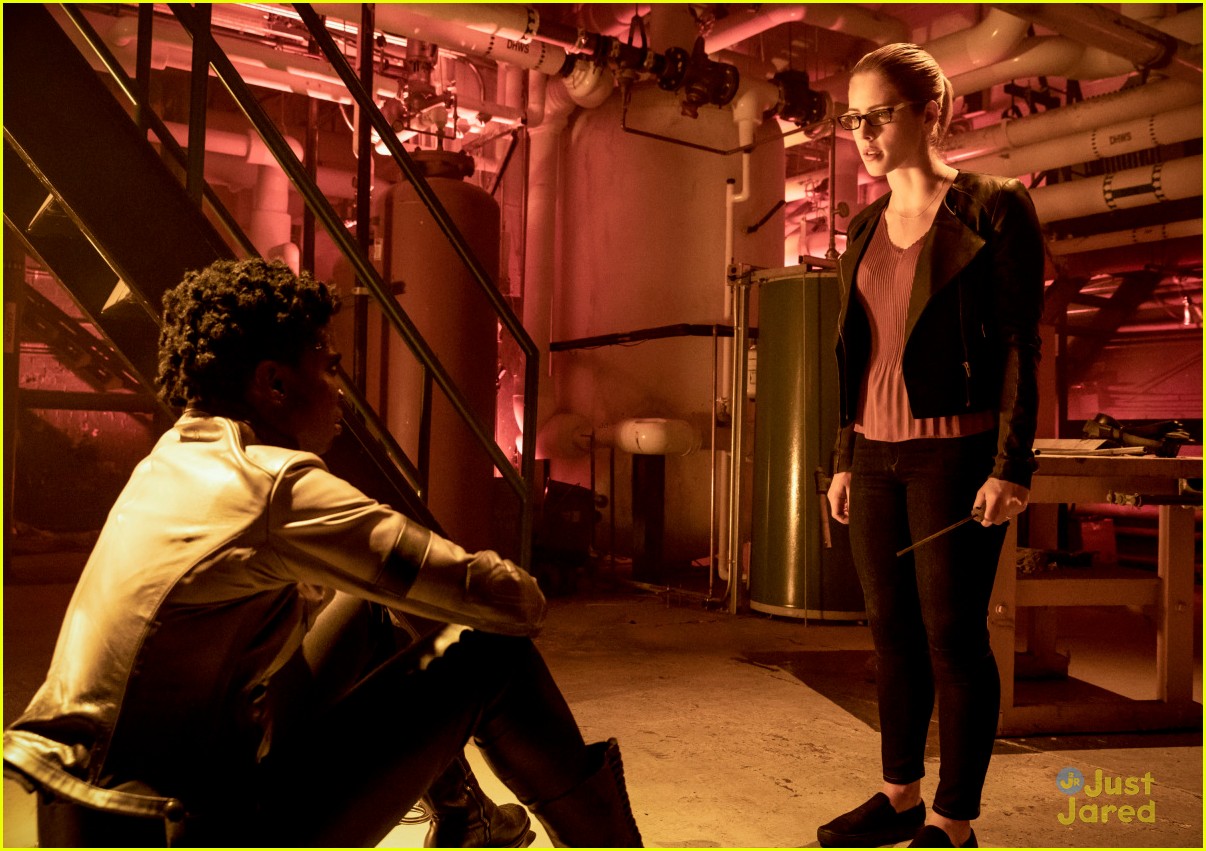 Beebo Makes Arrowverse Return on 'Arrow' Tonight - See The Pics!