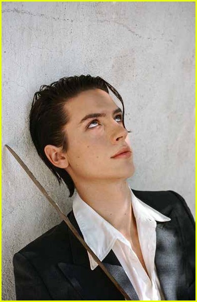 Cole Sprouse Gets Candid About Social Media & Virtual Approval