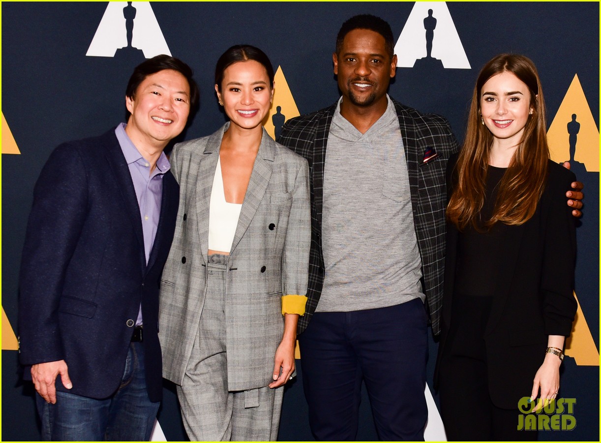 Lily Collins Keeps It Chic While Celebrating Up-and-Coming Screenwriters!