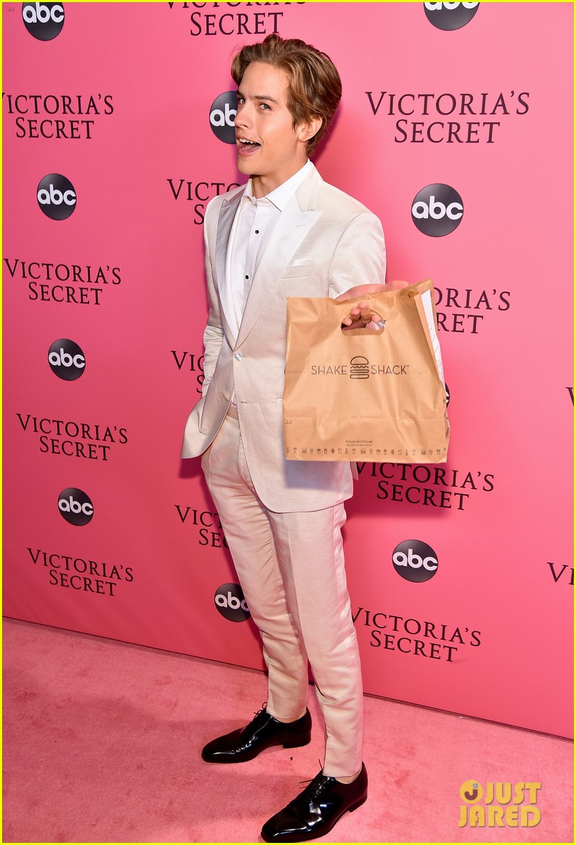 Dylan Sprouse Brings Girlfriend Barbara Palvin Shake Shack at VS Fashion Show!
