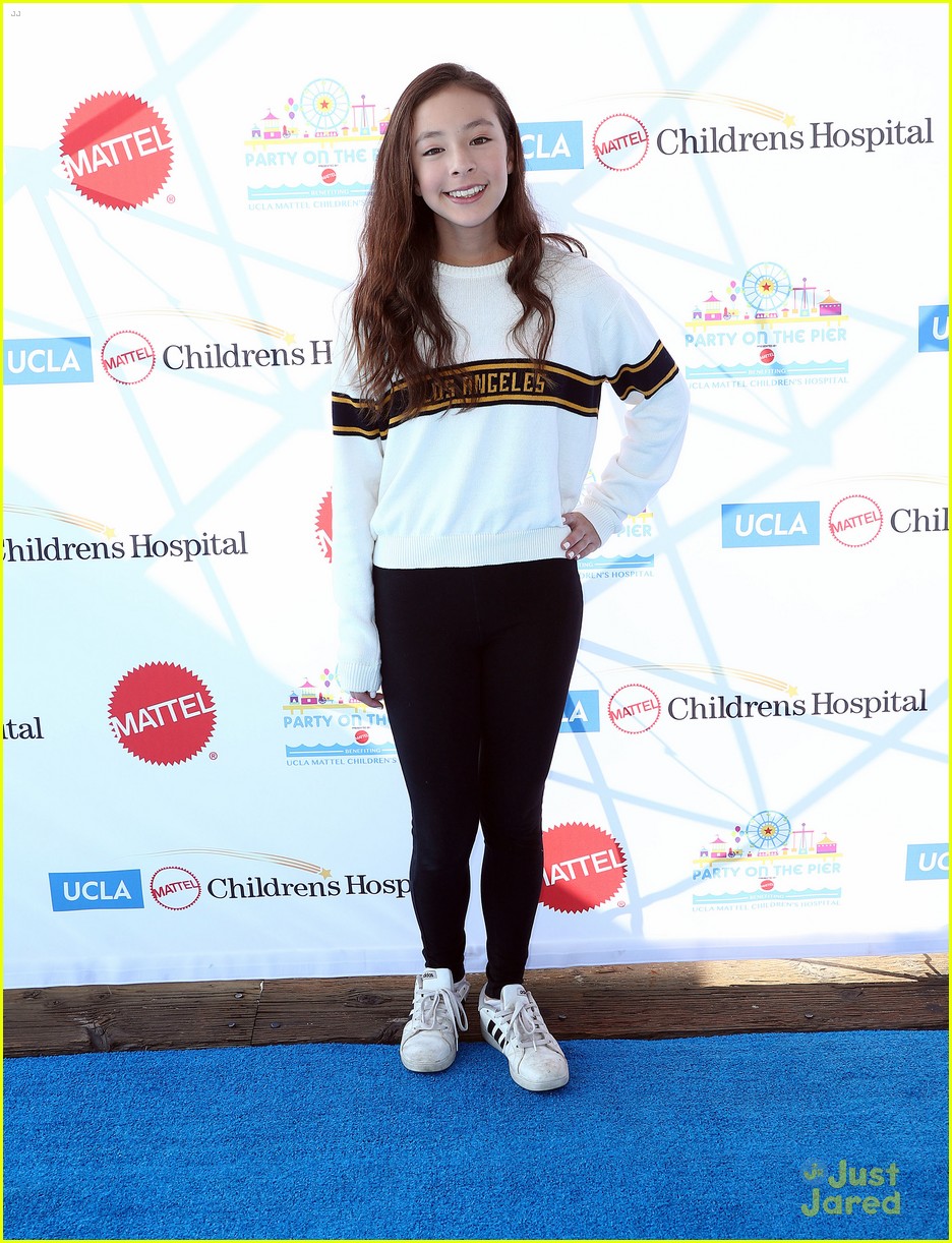 LaurDIY, Olivia Sanabia & More Step Out for UCLA's Children's Hospital Party on the Pier Carnival