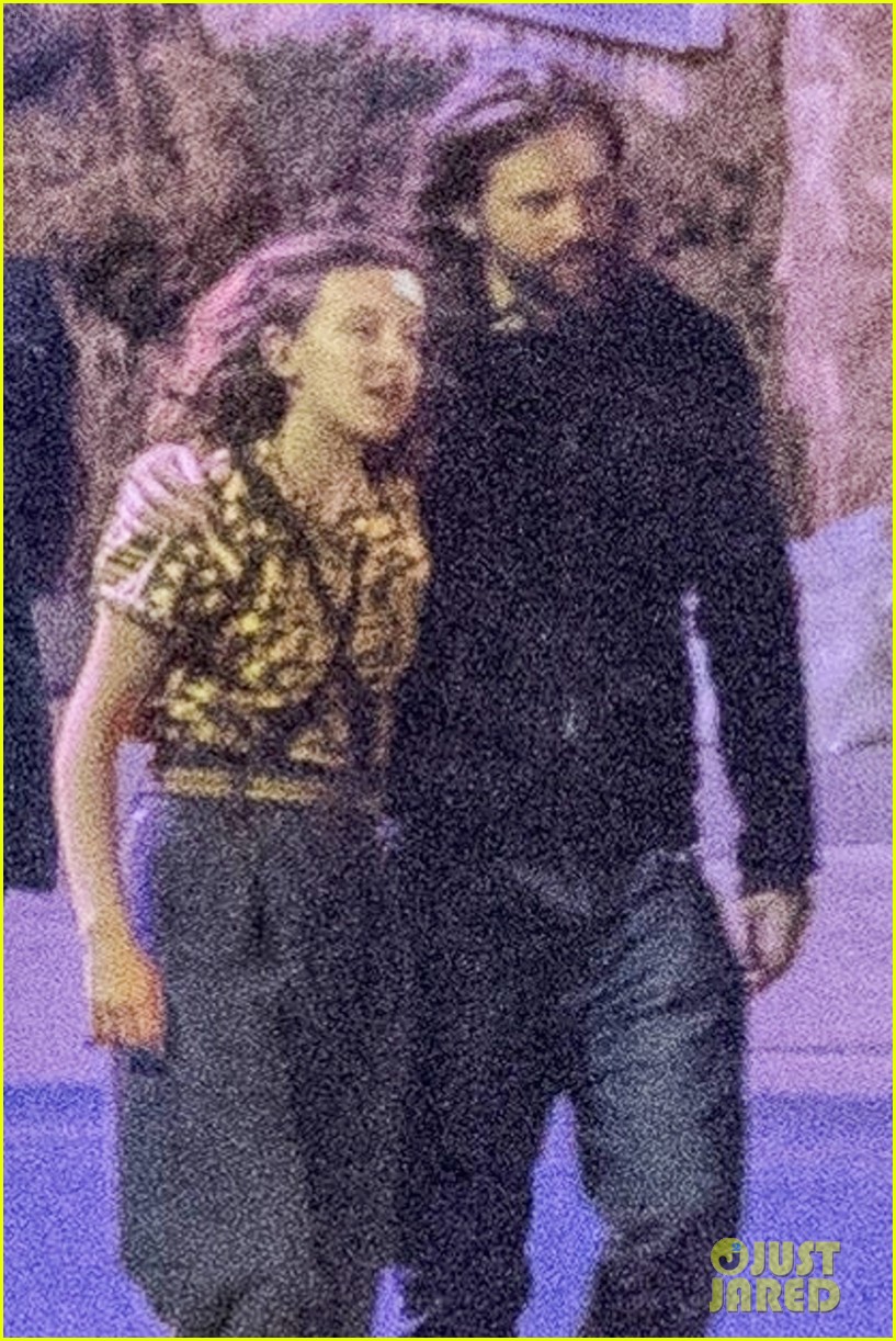 The Cast of 'Stranger Things' Films Scenes for Season 3 Finale!