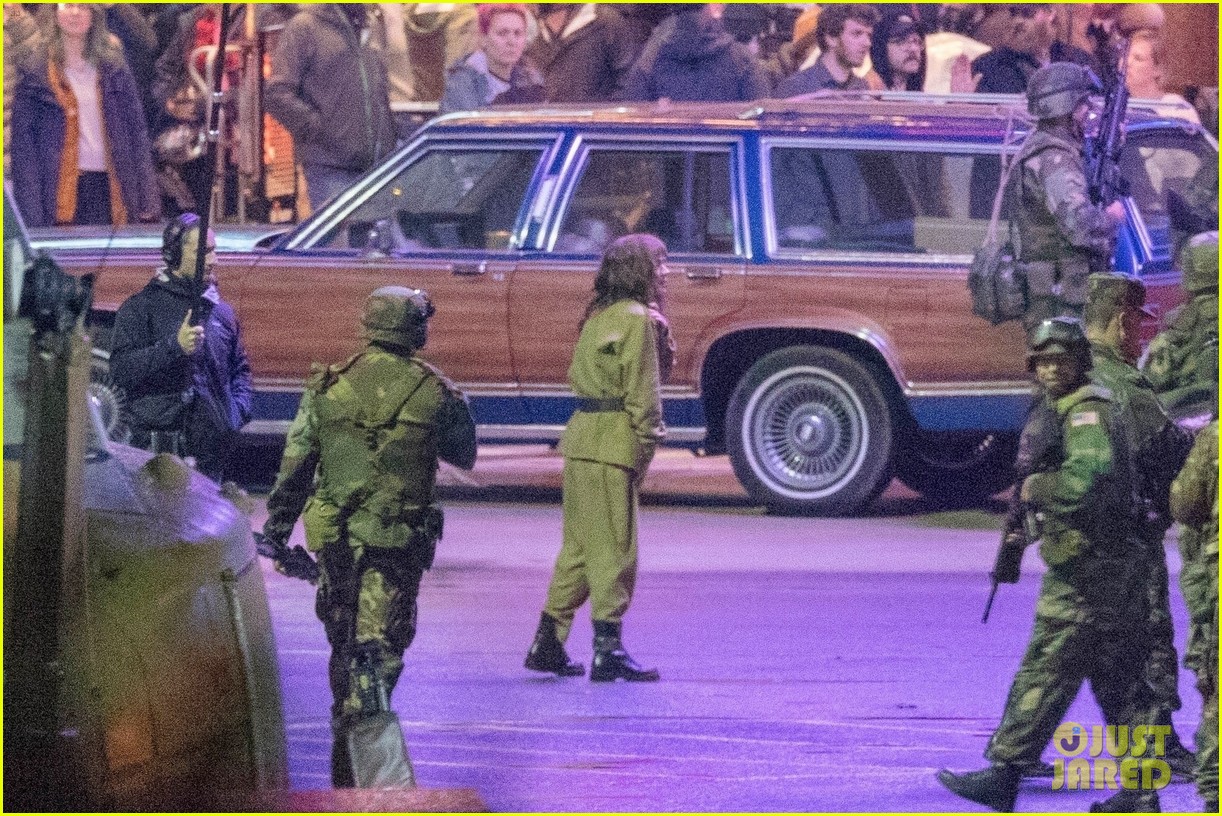 The Cast of 'Stranger Things' Films Scenes for Season 3 Finale!