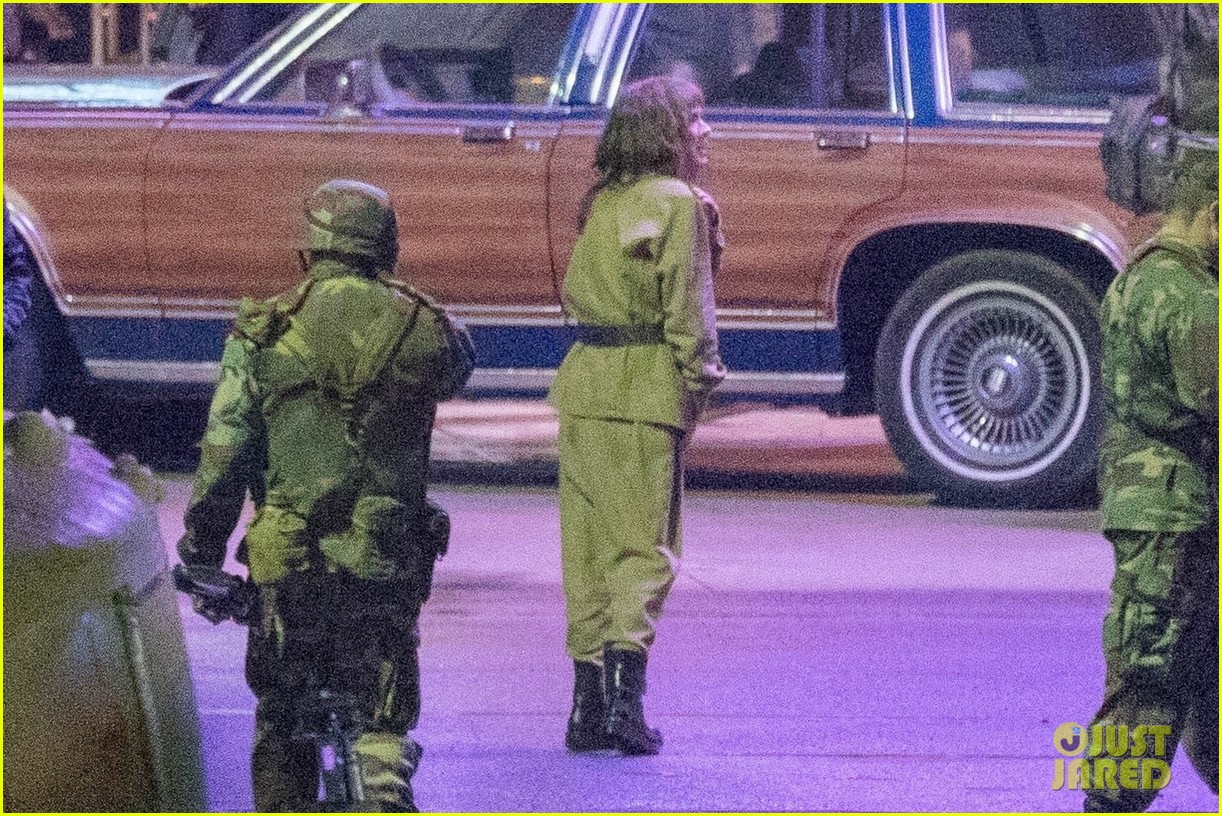 The Cast of 'Stranger Things' Films Scenes for Season 3 Finale!