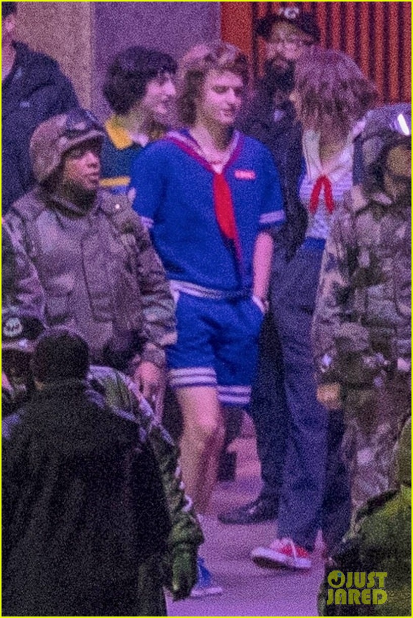 The Cast of 'Stranger Things' Films Scenes for Season 3 Finale!