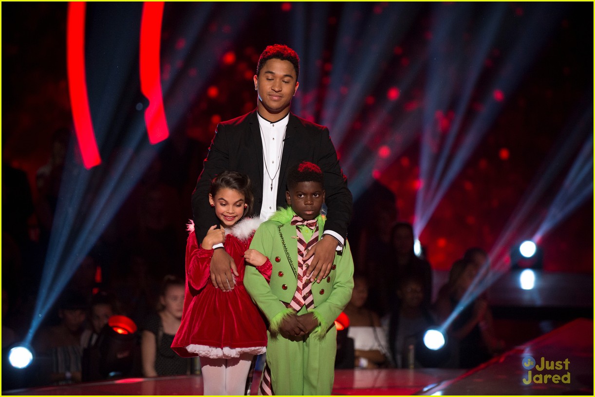 Ariana Greenblatt Becomes Cindy Lou Who For Christmas Freestyle on 'DWTS Juniors' Finale - Watch Now!