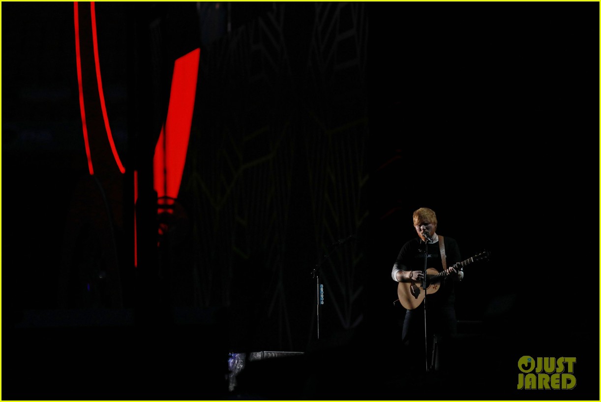 Ed Sheeran Wears Wedding Ring at Global Citizen Festival: Mandela 100?