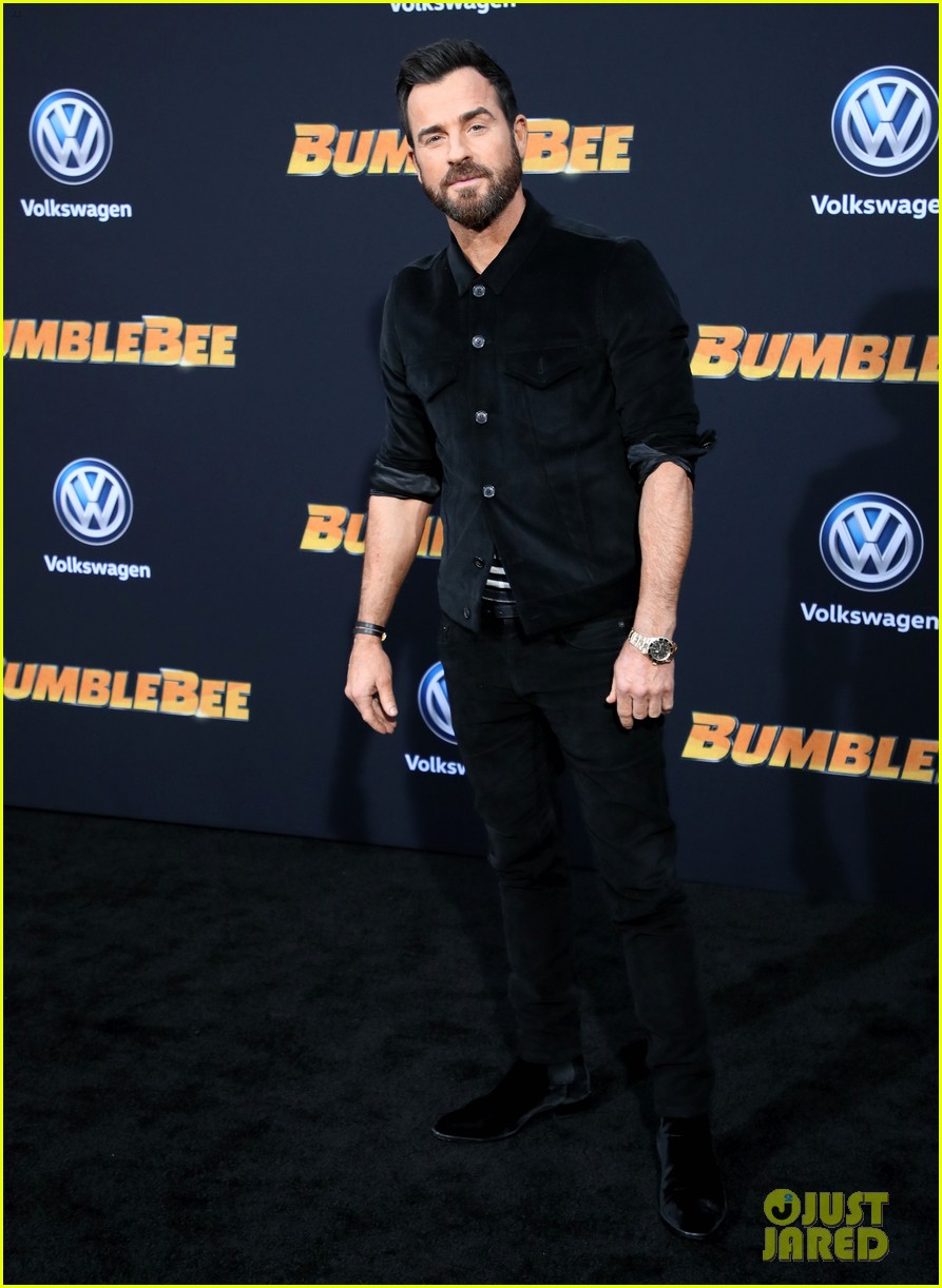 Hailee Steinfeld & Dylan O'Brien Premiere 'Bumblebee' In Hollywood!