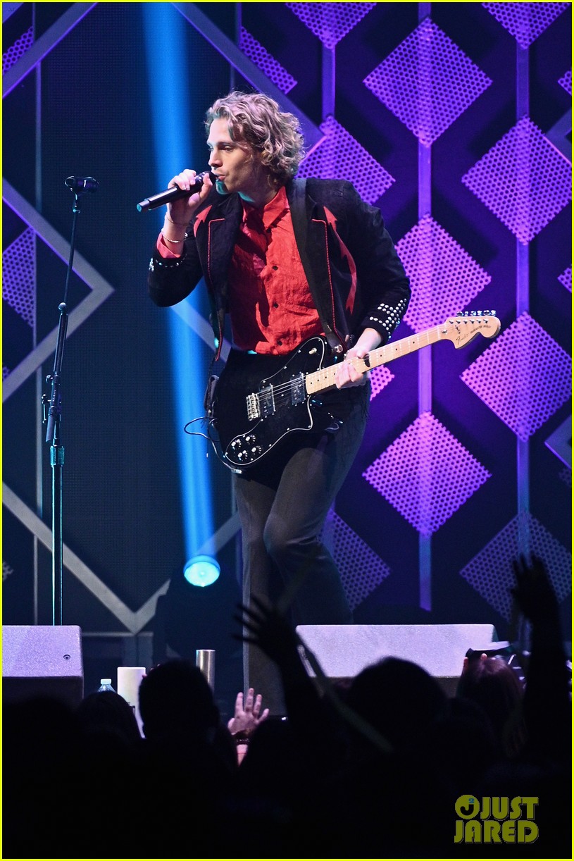 Camila Cabello & Shawn Mendes Hit the Stage at Q102 Jingle Ball 2018!