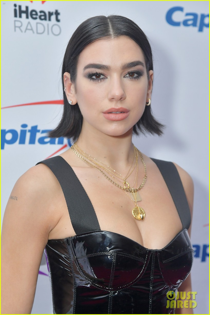 Camila Cabello & Shawn Mendes Hit the Stage at Q102 Jingle Ball 2018!