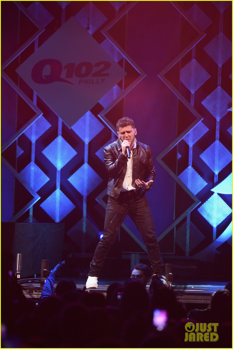 Camila Cabello & Shawn Mendes Hit the Stage at Q102 Jingle Ball 2018!