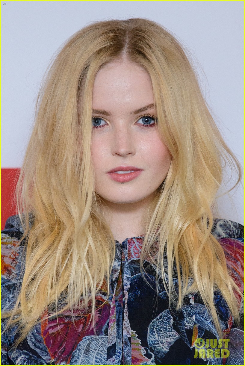 Lily Collins & Ellie Bamber Hug It Out at 'Les Miserables' Photocall in London!