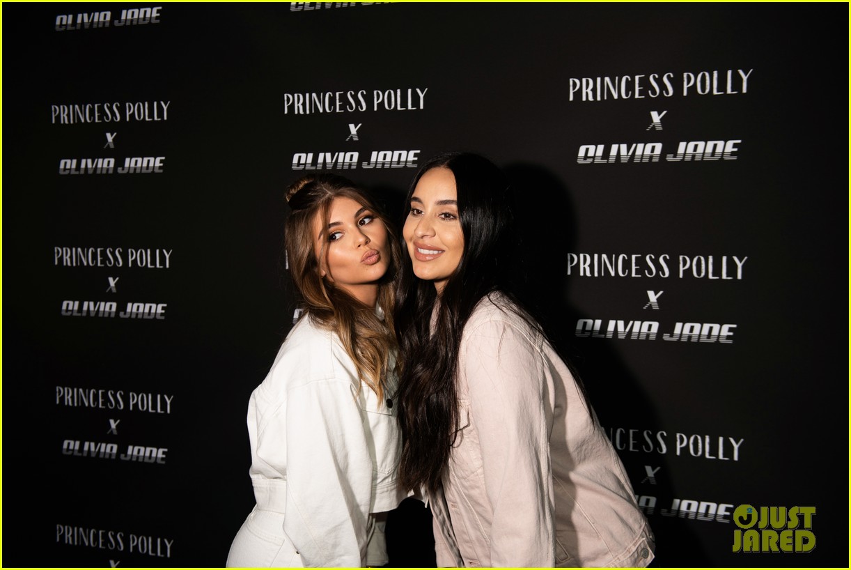 Olivia Jade Celebrates Her New 'Princess Polly' Collection!