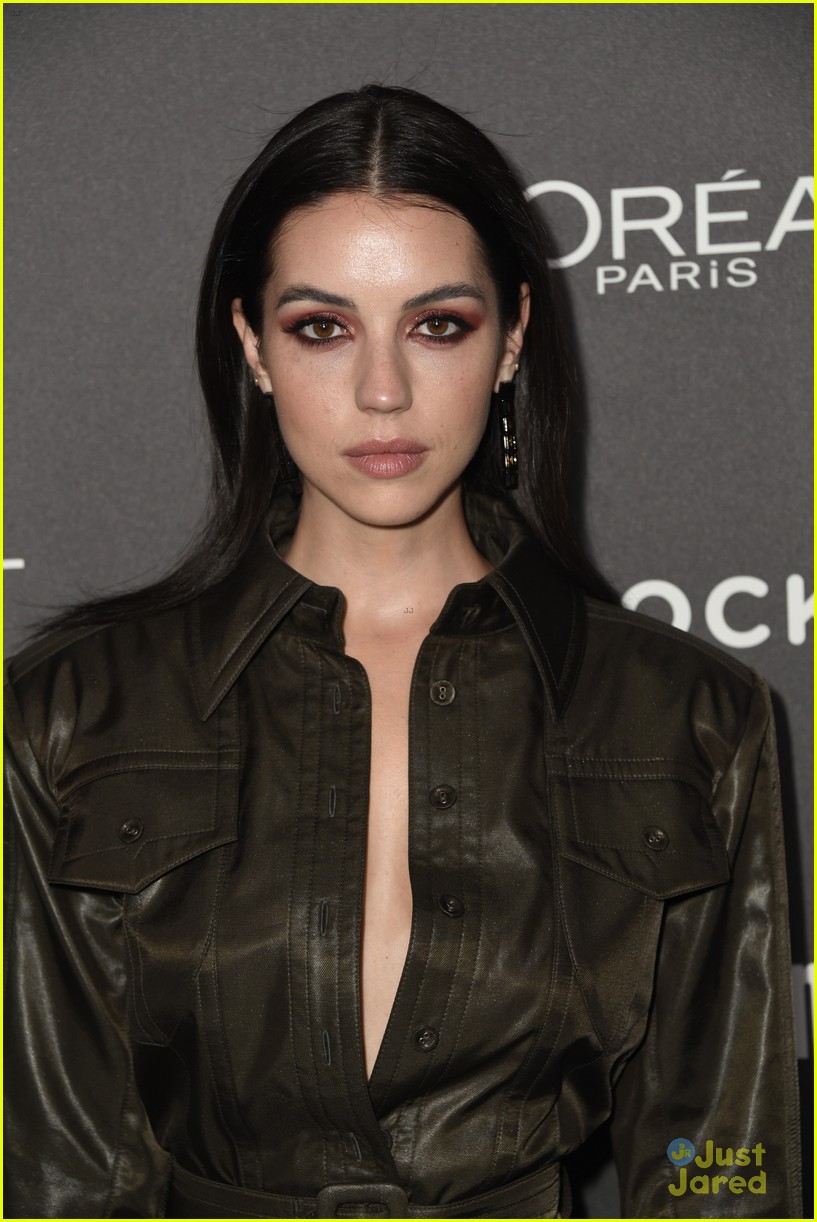 Candice Patton & Adelaide Kane Bring Their Style A Game to EW's SAG Nominees Party