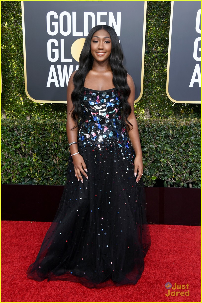 Golden Globes Ambassador Isan Elba Joins 'The Americans' Holly Taylor On The Red Carpet