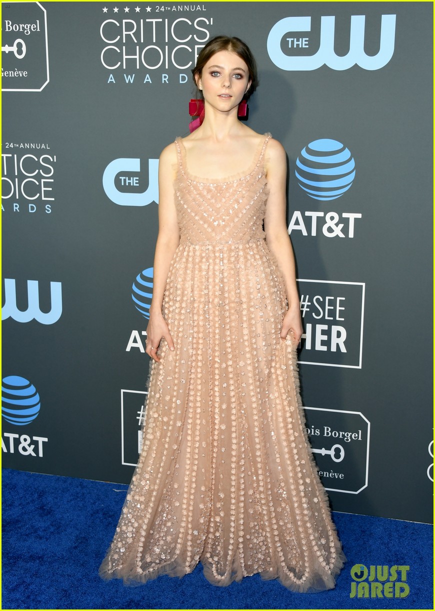 Amandla Stenberg Joins Fellow Young Actor/Actress Nominees at Critics' Choice Awards 2019