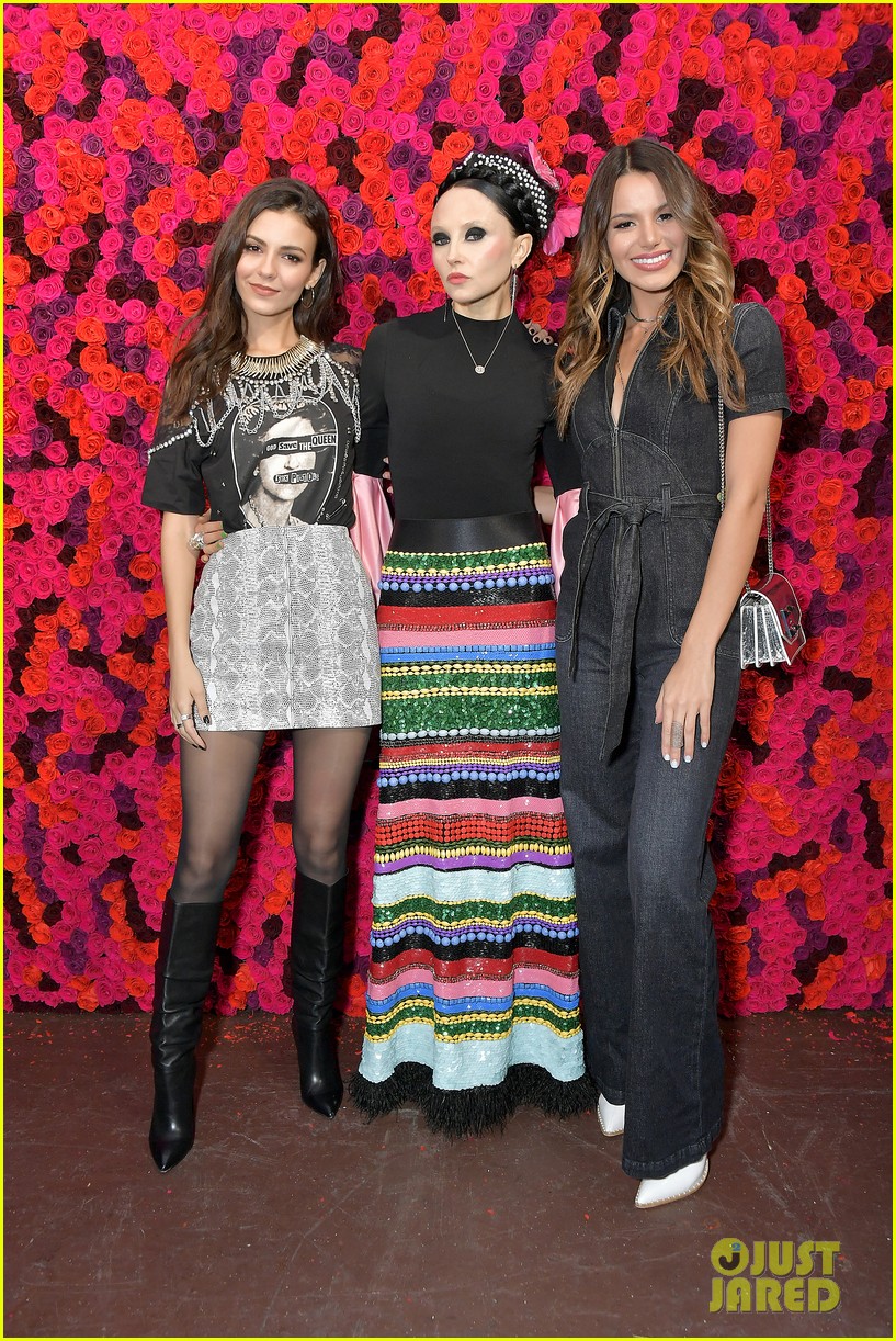 Victoria Justice & Madison Reed Have Sister Time at Alice + Olivia Presentation!