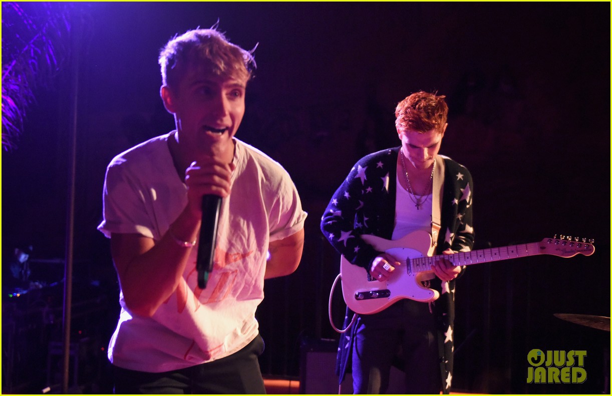 KJ Apa Performs with Hart Denton at Teen Vogue Party!