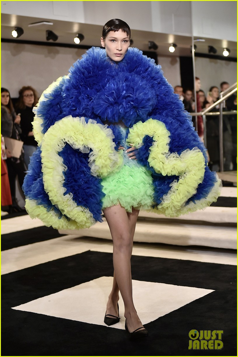 Rowan Blanchard & Bella Hadid Wear NYFW's 'Giant Dresses'