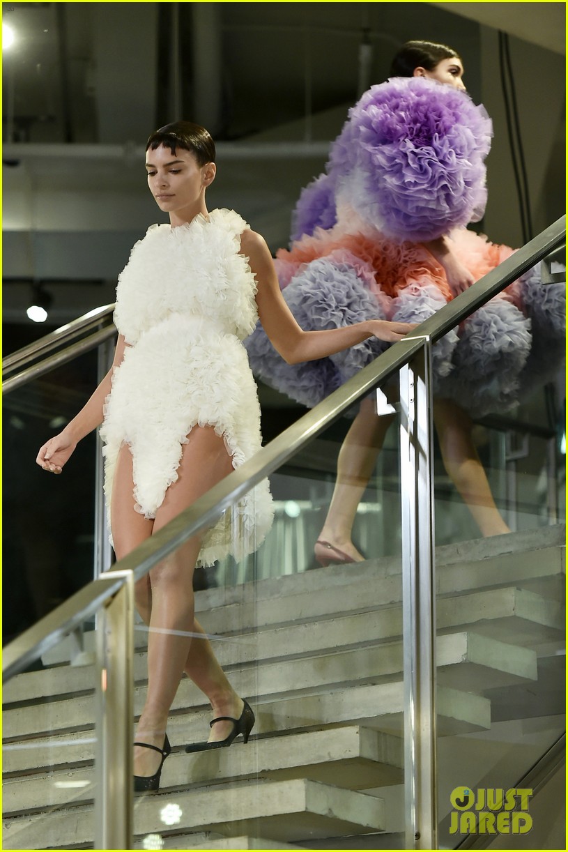 Rowan Blanchard & Bella Hadid Wear NYFW's 'Giant Dresses'