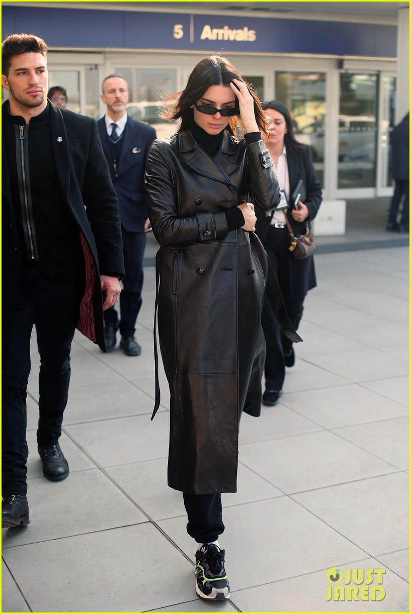 Kendall Jenner Jetsets to Italy for Milan Fashion Week