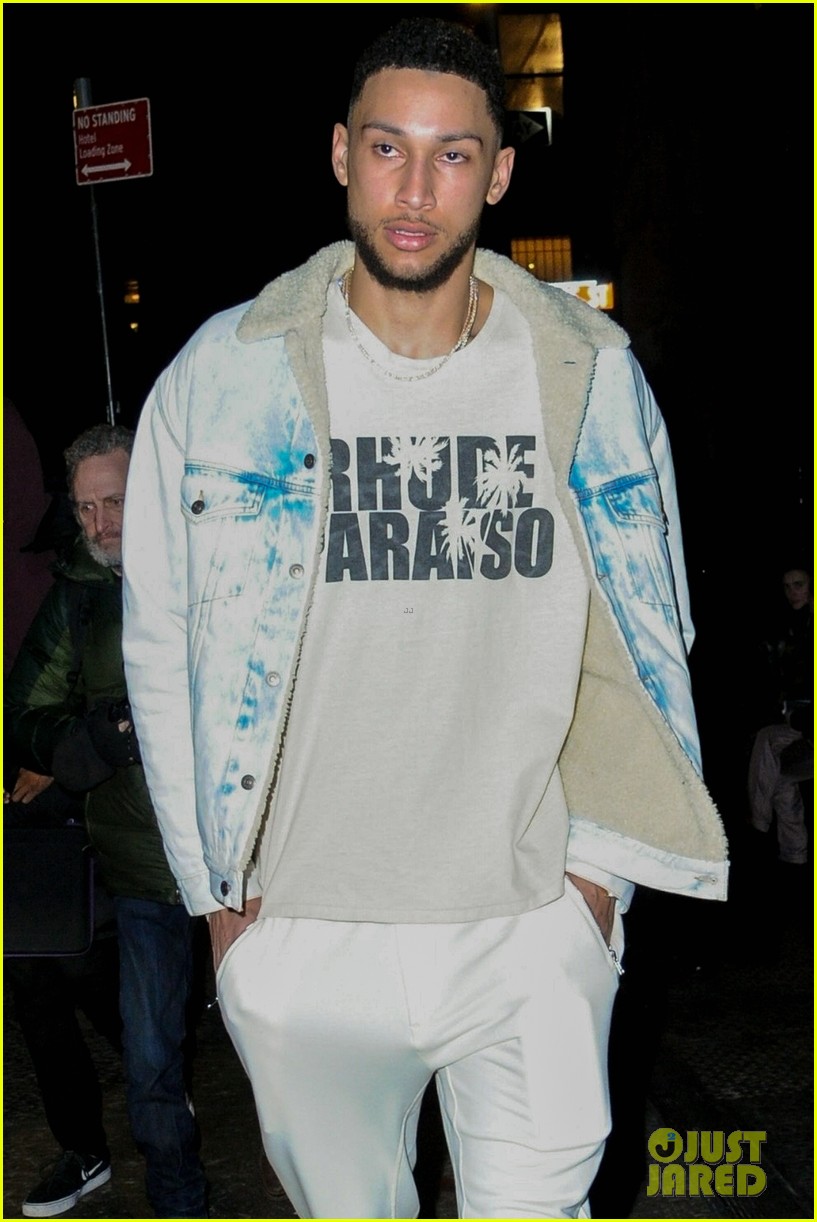 Kendall Jenner is Joined by Boyfriend Ben Simmons in NYC!