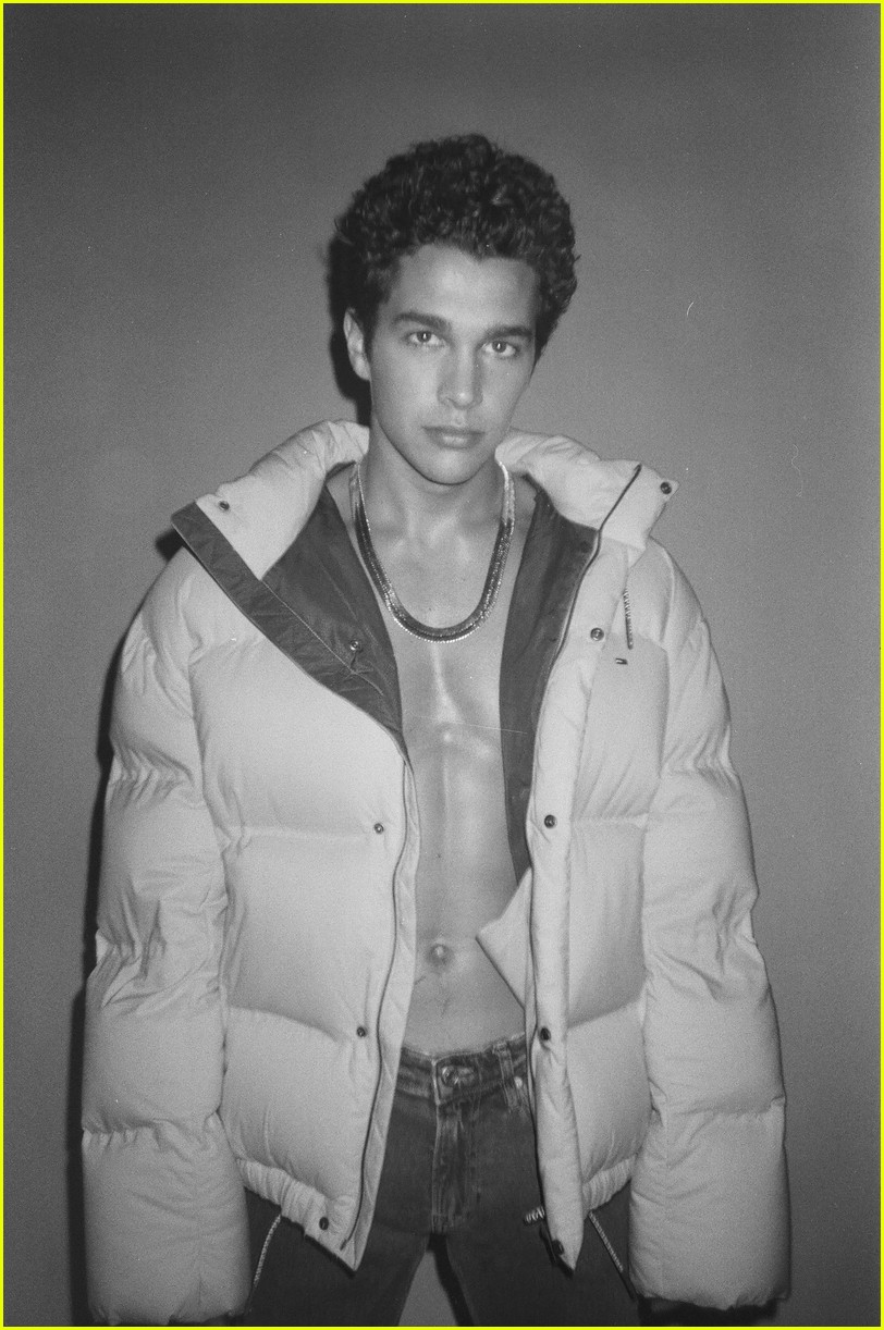 Austin Mahone Poses for Shirtless Photo Shoot Inspired by Vintage Teen Mags!