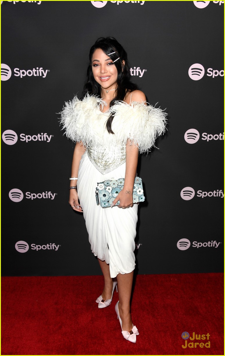Niki & Gabi Step Out For Spotify's Best New Artist Party With Inanna Sarkis, Lele Pons & More