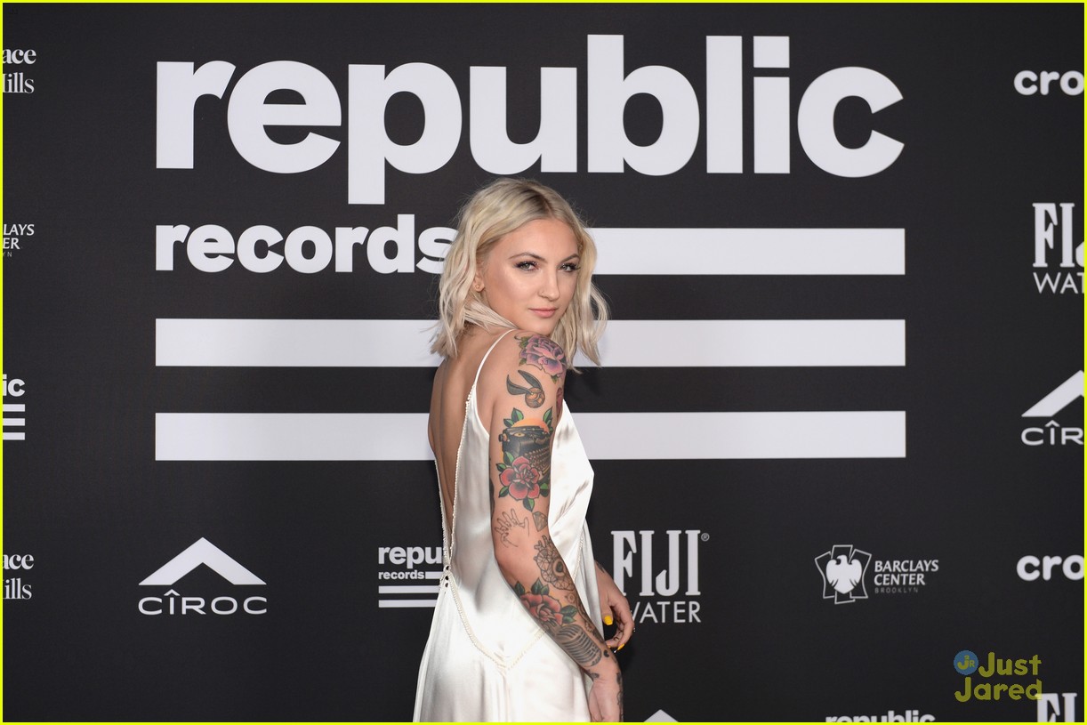 Ashley Tisdale Debuts Long Hair at Republic Records' Grammys Party