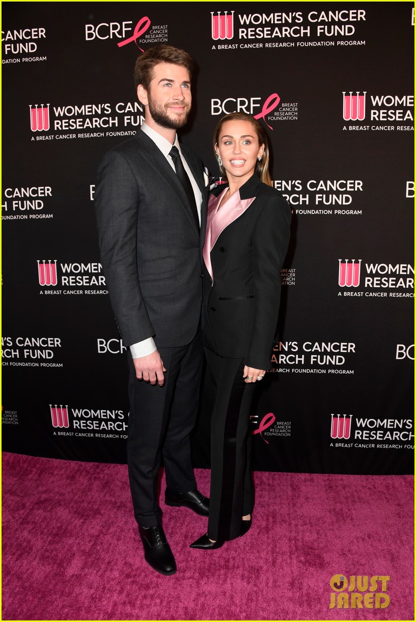 Miley Cyrus Performs at An Unforgettable Evening, Liam Hemsworth Shows Support!