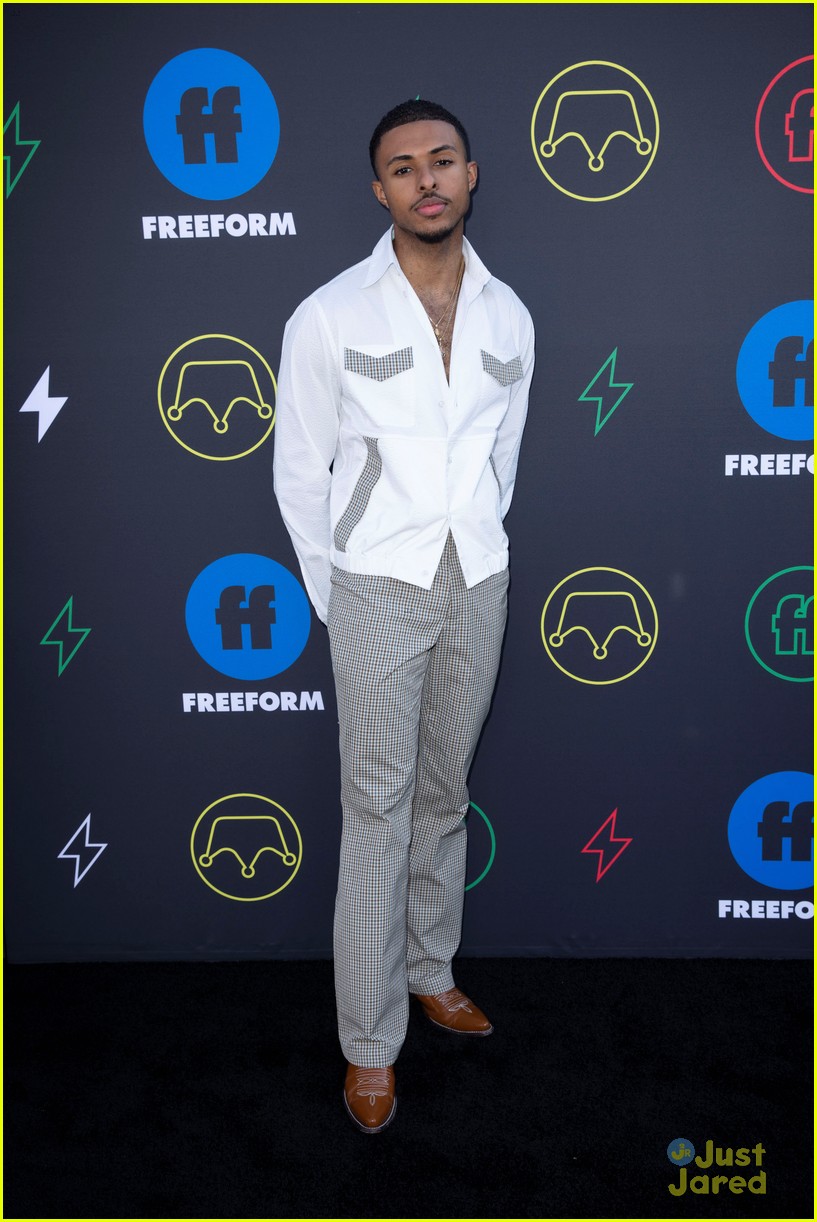 Halle Bailey Spends 19th Birthday at Freeform Summit With 'Grownish' Cast