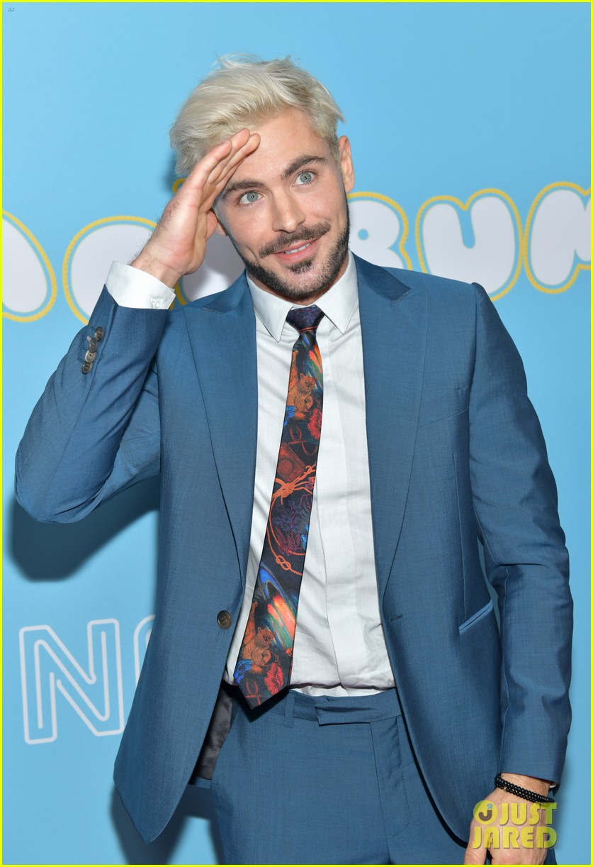 Zac Efron Shows Off Blonde Hair at 'Beach Bum' Premiere