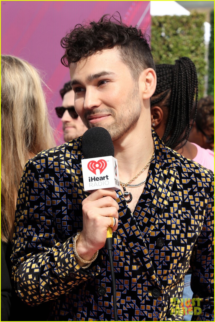MAX & Wife Emily Cannon Skip Traditional Red Carpet Looks at iHeartRadio Music Awards 2019