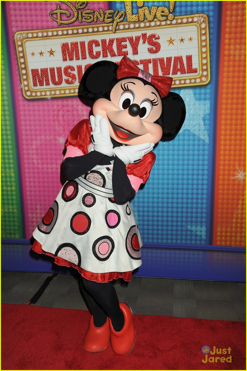Minnie Mouse Launches Her Official Instagram!