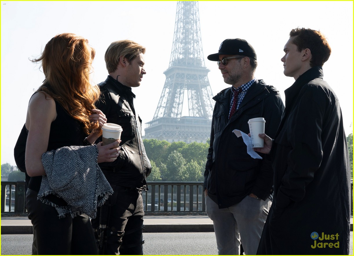 Clary & Jace Reunite in Paris on 'Shadowhunters' Tonight