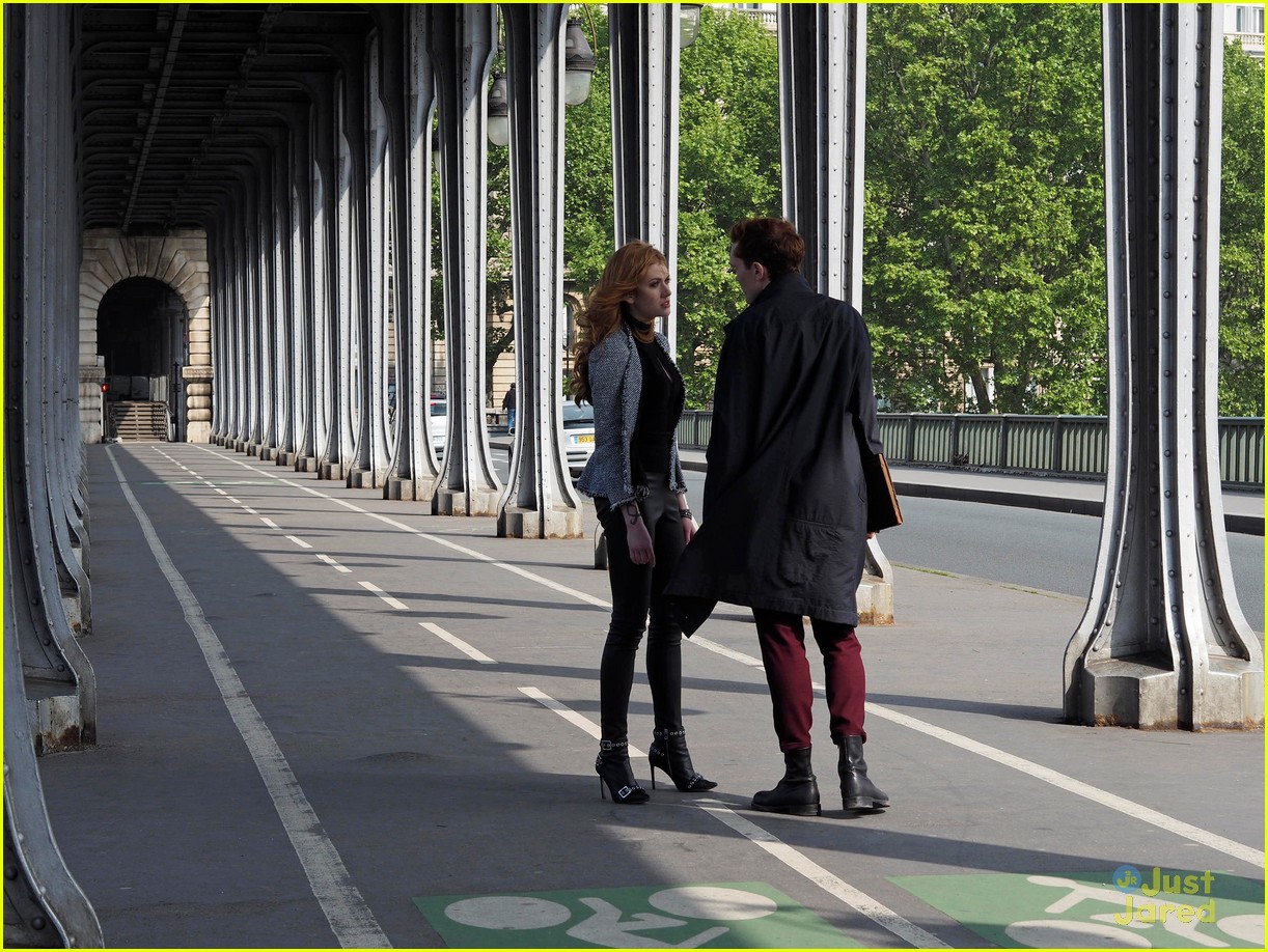 Clary & Jace Reunite in Paris on 'Shadowhunters' Tonight