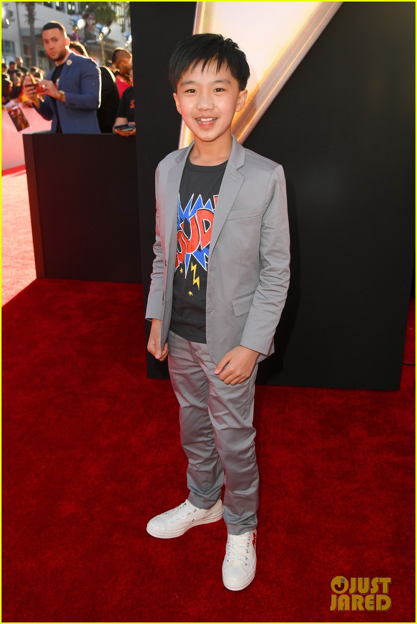 Asher Angel & Jack Dylan Grazer Hug It Out at 'Shazam!' Premiere in Hollywood!