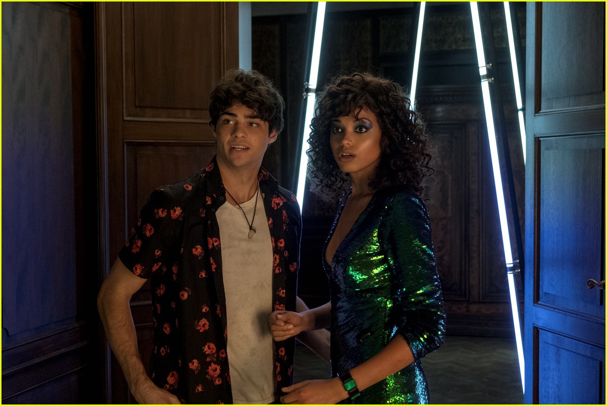 Noah Centineo's 'Charlie's Angels' Character Included in New Photos!