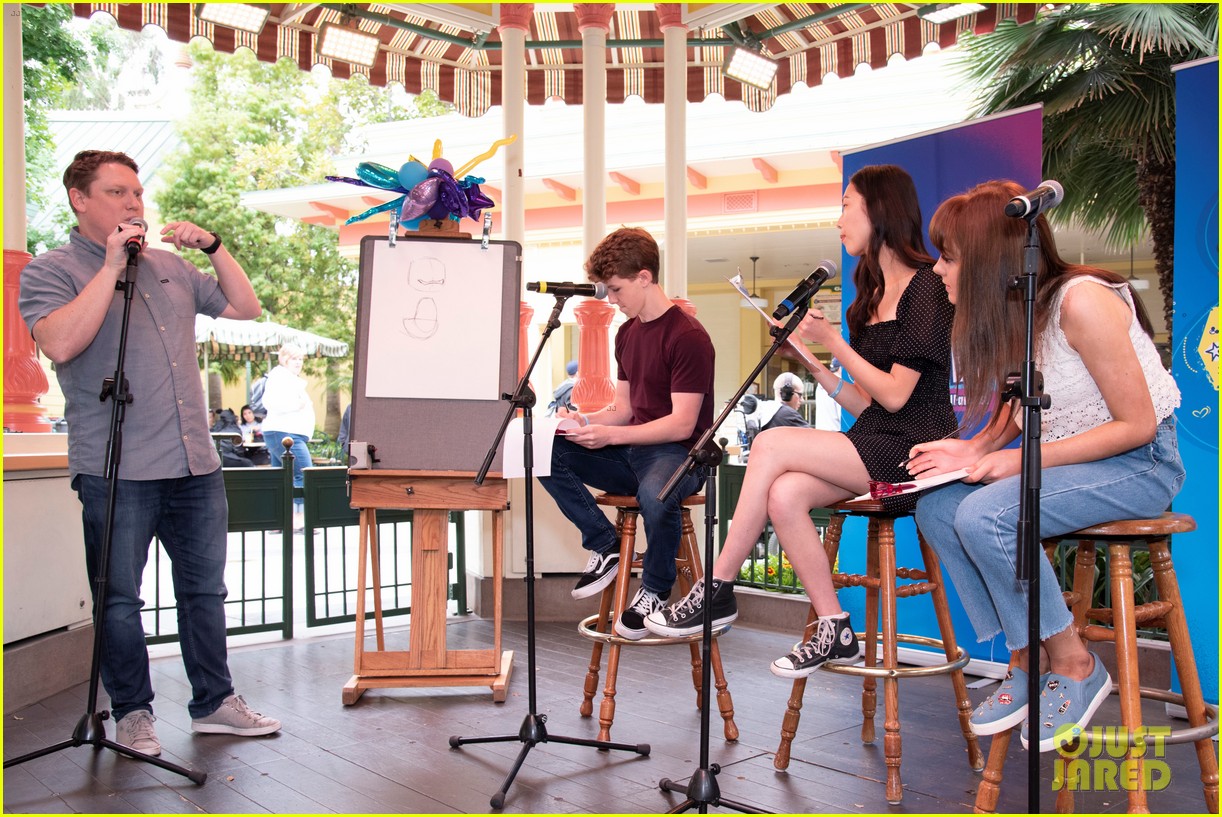 Madison Hu Joins Ethan Wacker & DeVore Ledridge at Disney Channel Fan Fest!