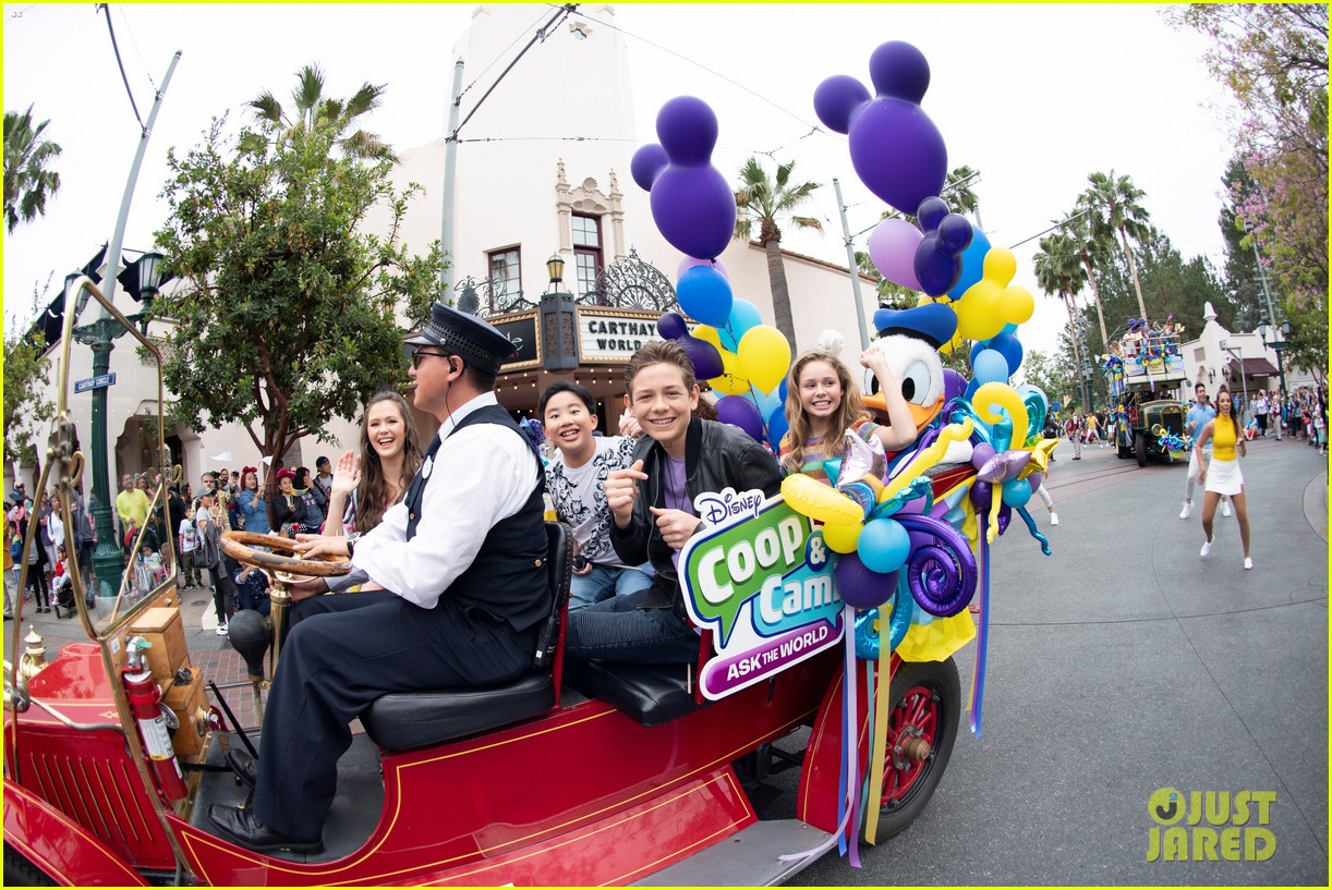 'Coop & Cami Ask The World' Cast Join 'Bunk'd' & 'Sydney To The Max' Crew at Disney Channel Fan Fest!