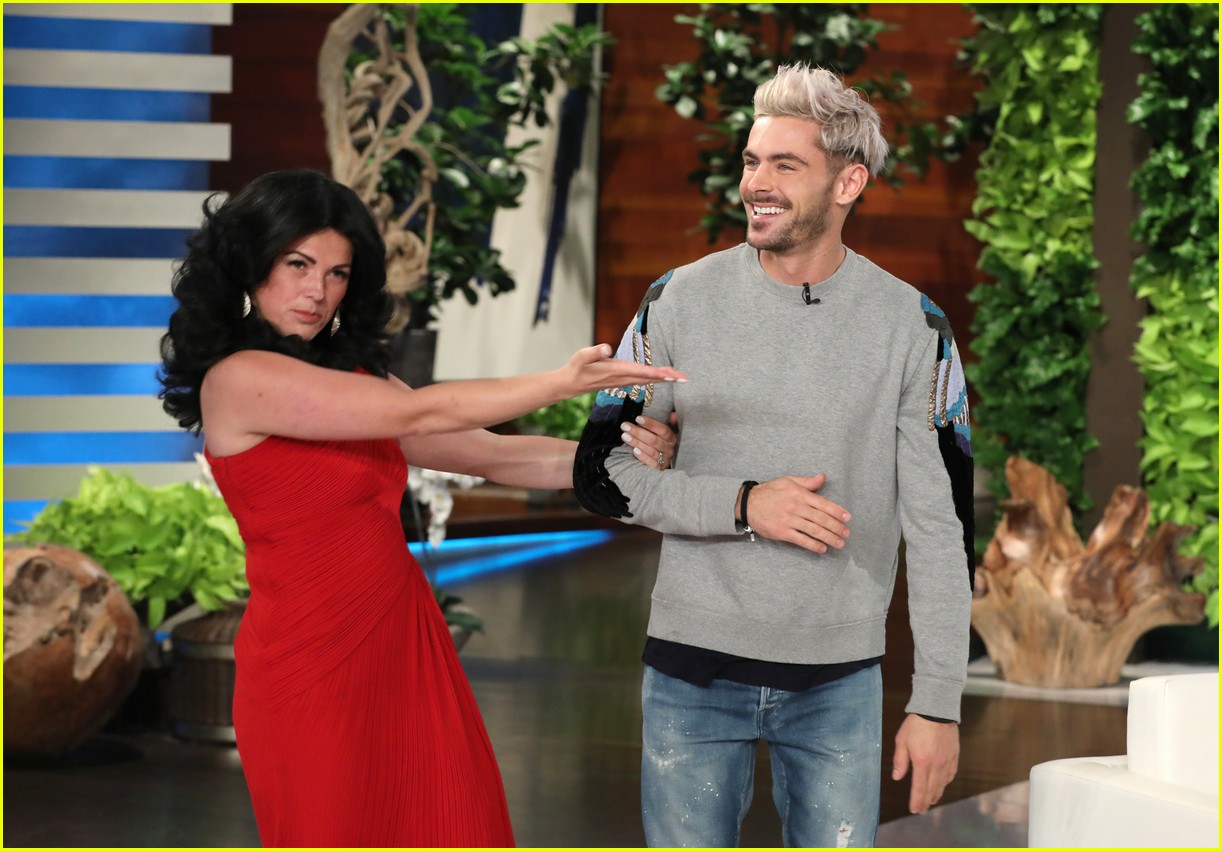 Zac Efron Meets His Shirtless Wax Figure for the First Time!