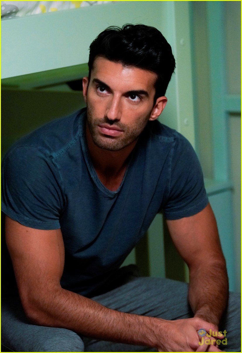 Jane Gets Asked Out By Someone Surprising on 'Jane The Virgin' Tonight