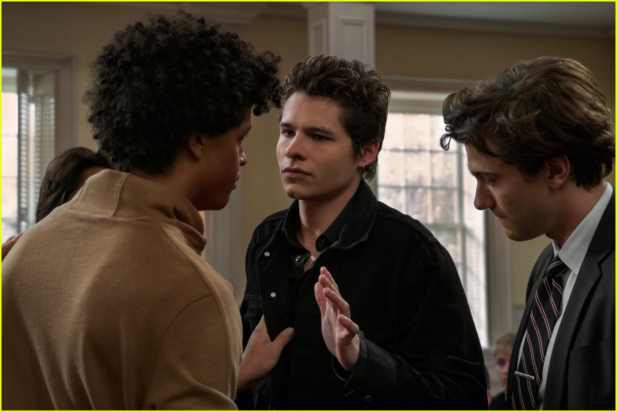 'The Society' Series Gets Official Trailer from Netflix!