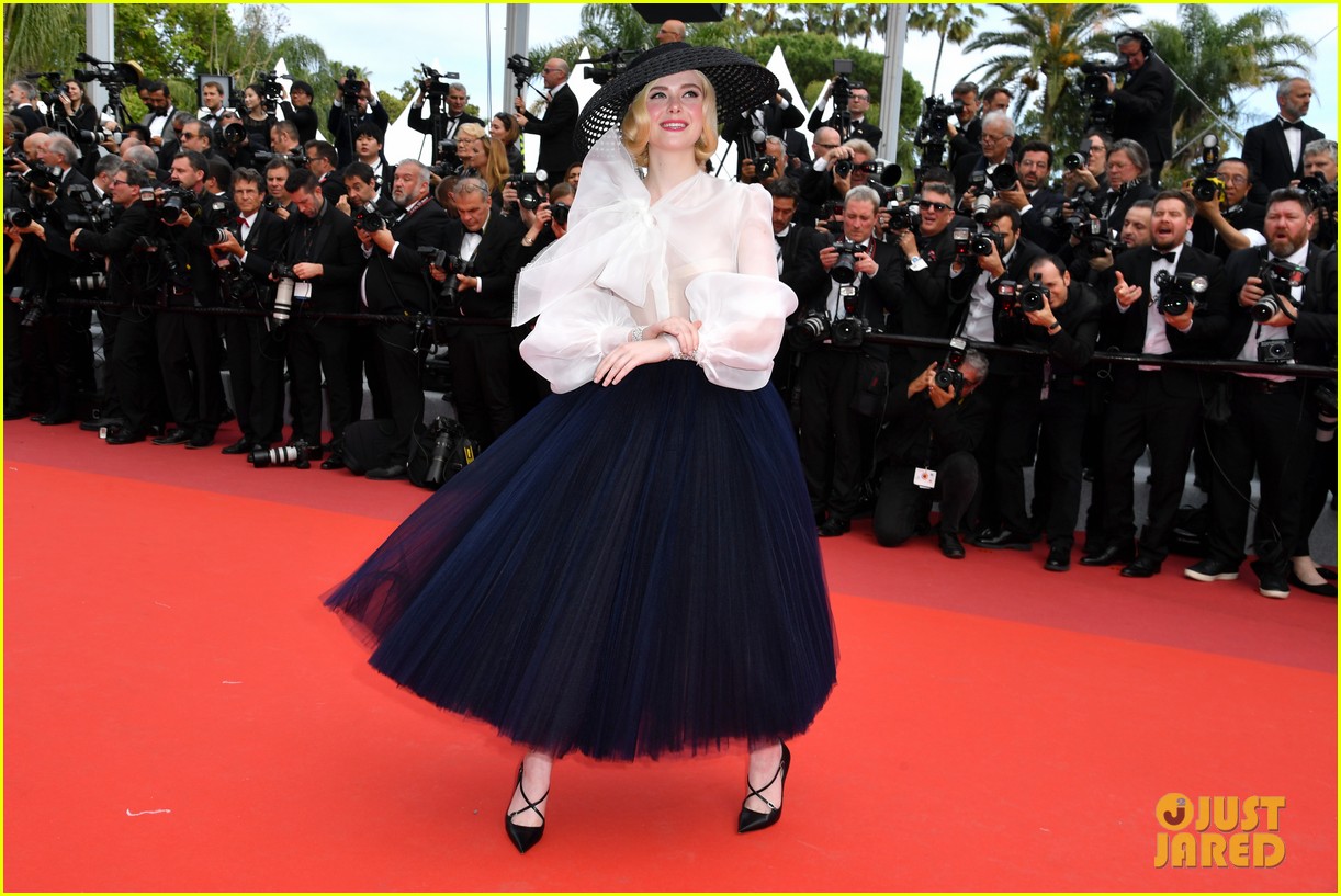 Dakota Fanning Looked Regal in Giorgio Armani Prive at Cannes Film Festival 2019