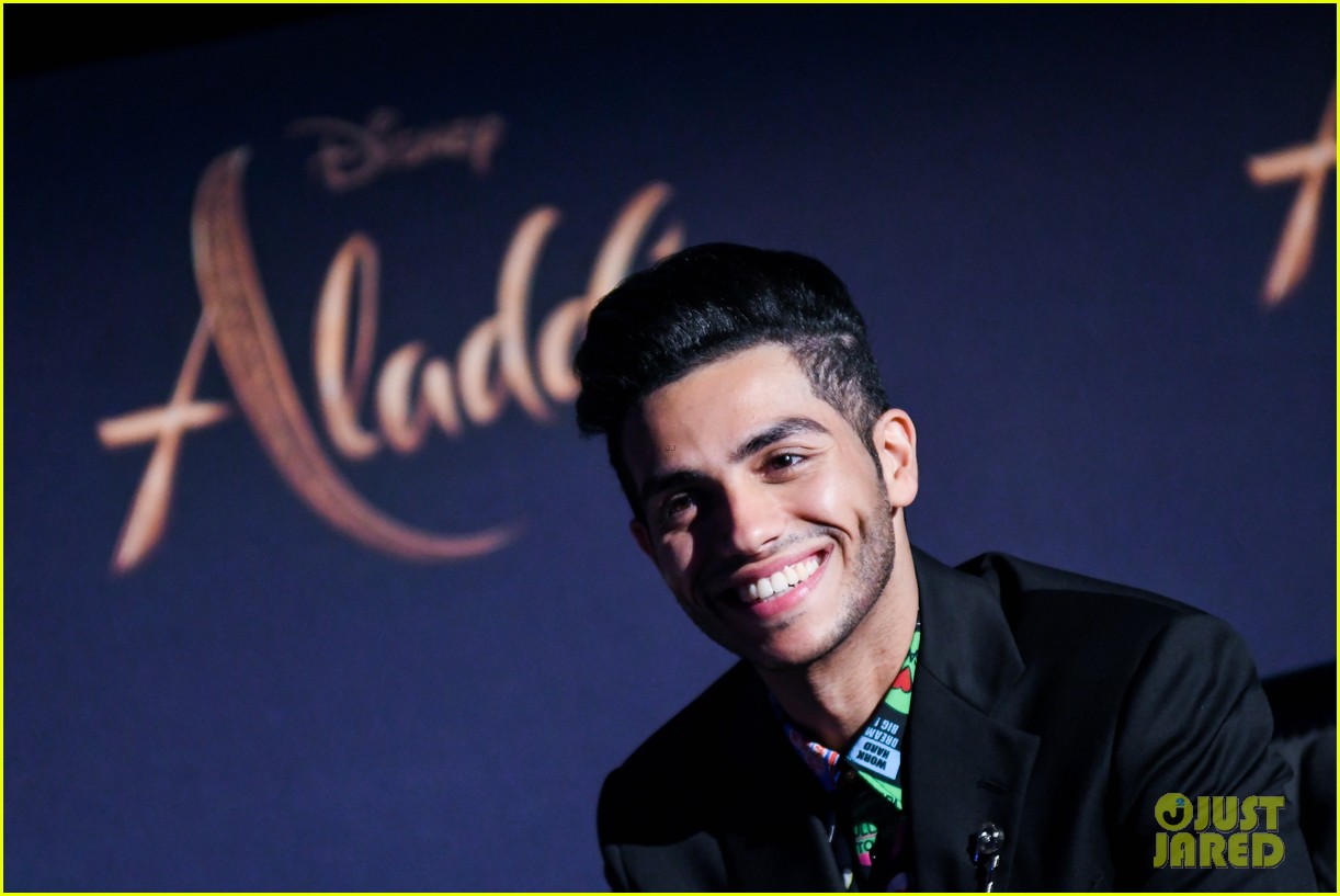 Naomi Scott & Mena Massoud Take 'Aladdin' To Mexico!