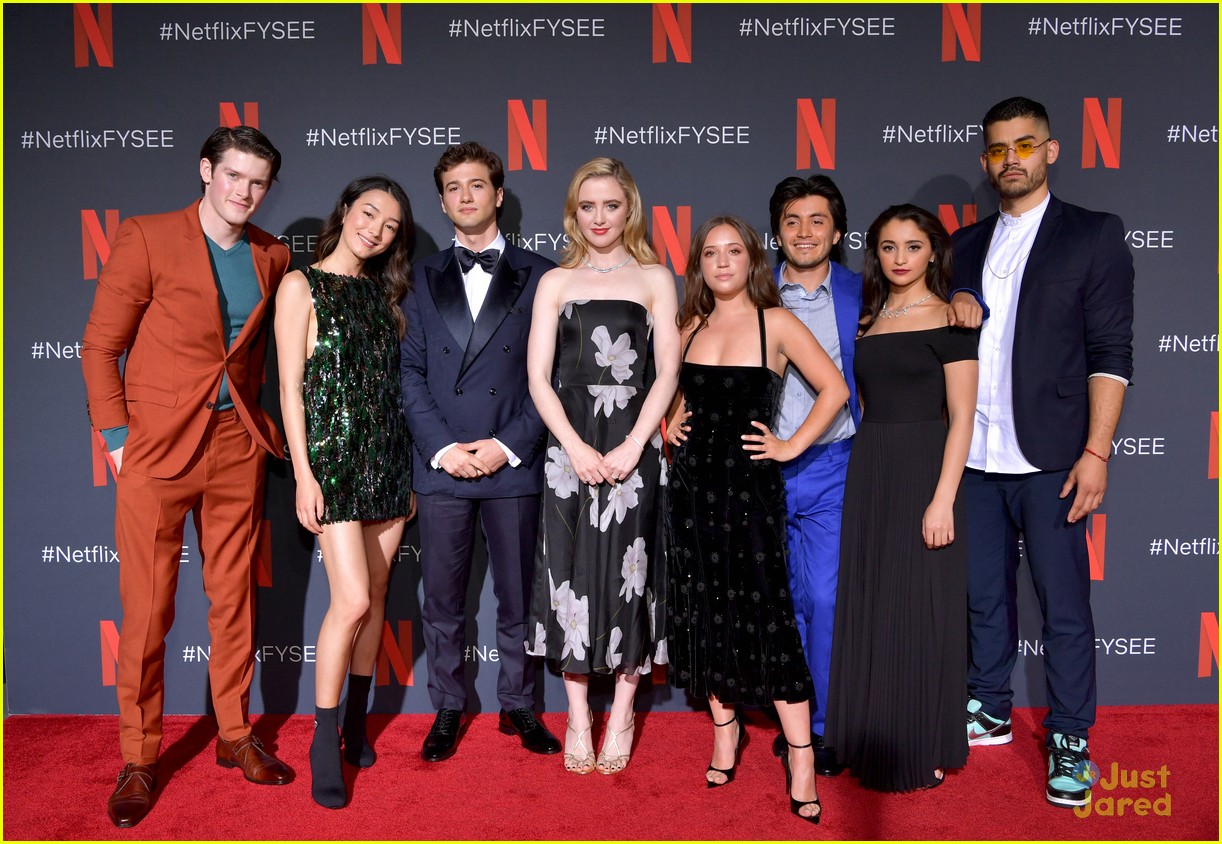 Kathryn Newton, Soni Bringas & Jessica Marie Garcia Turn Heads at Netflix's 'Prom Night' Event