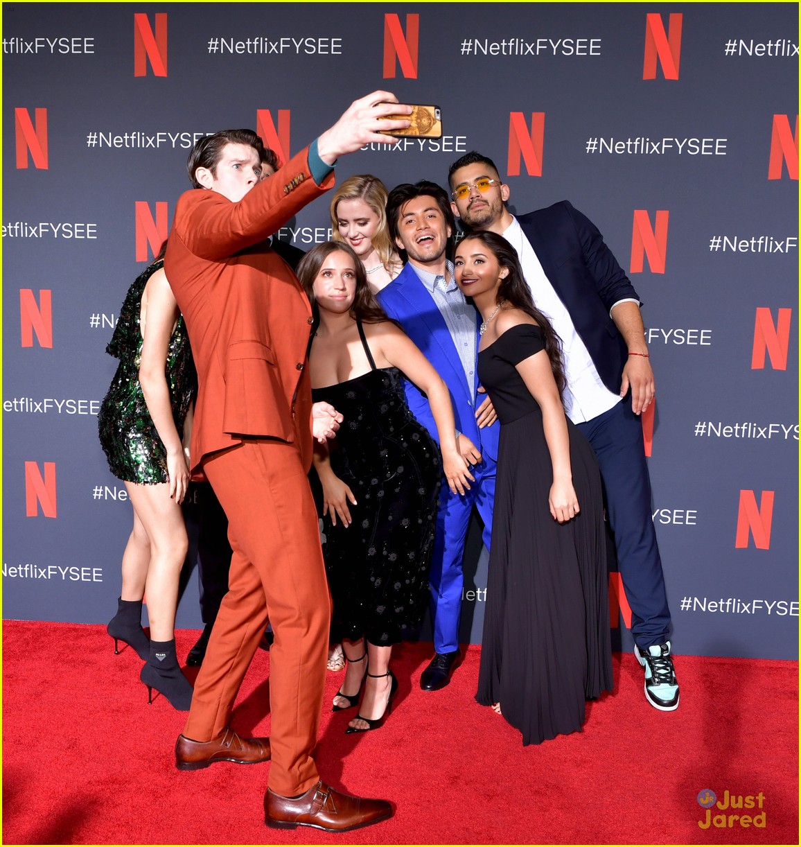 Kathryn Newton, Soni Bringas & Jessica Marie Garcia Turn Heads at Netflix's 'Prom Night' Event