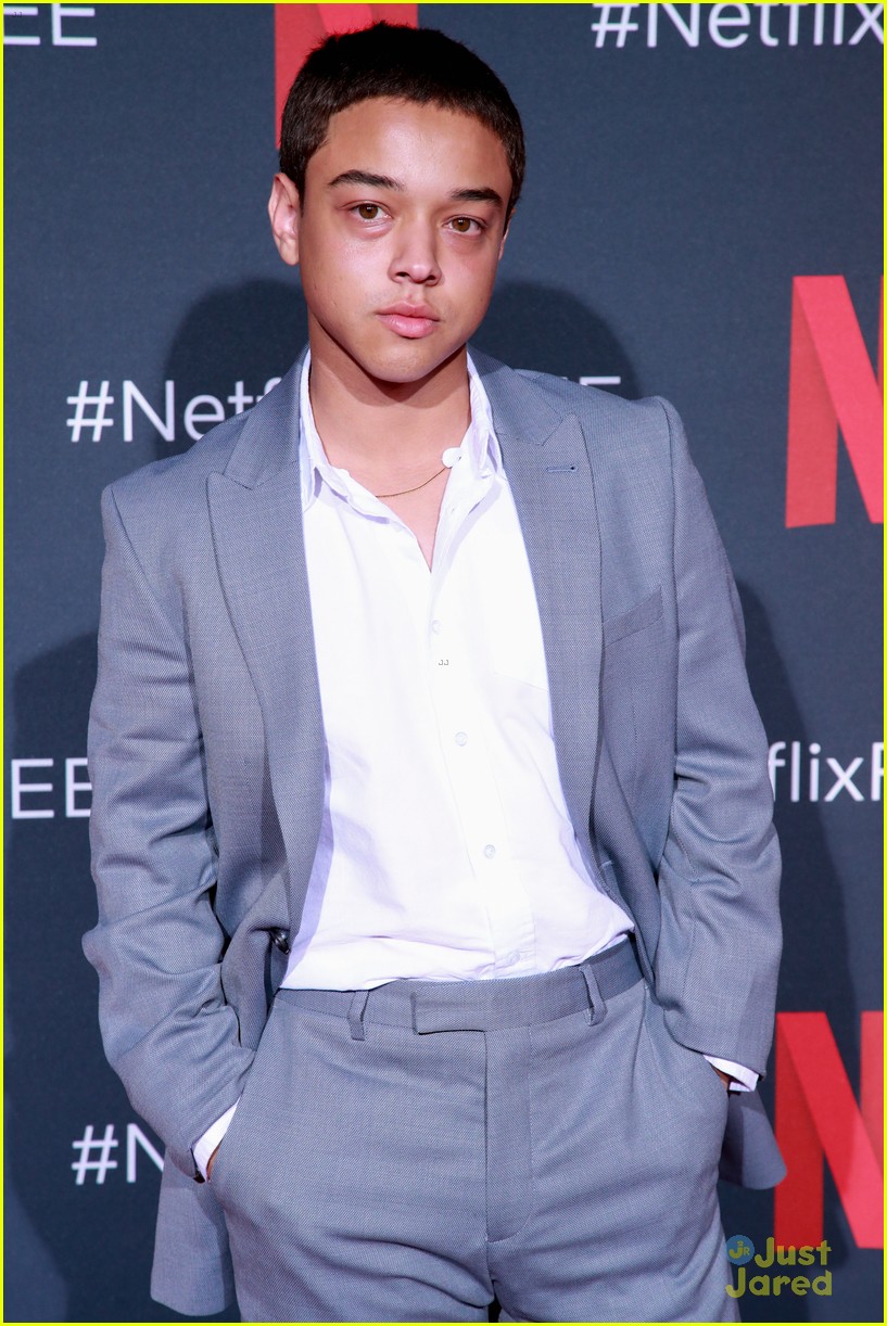 Kathryn Newton, Soni Bringas & Jessica Marie Garcia Turn Heads at Netflix's 'Prom Night' Event