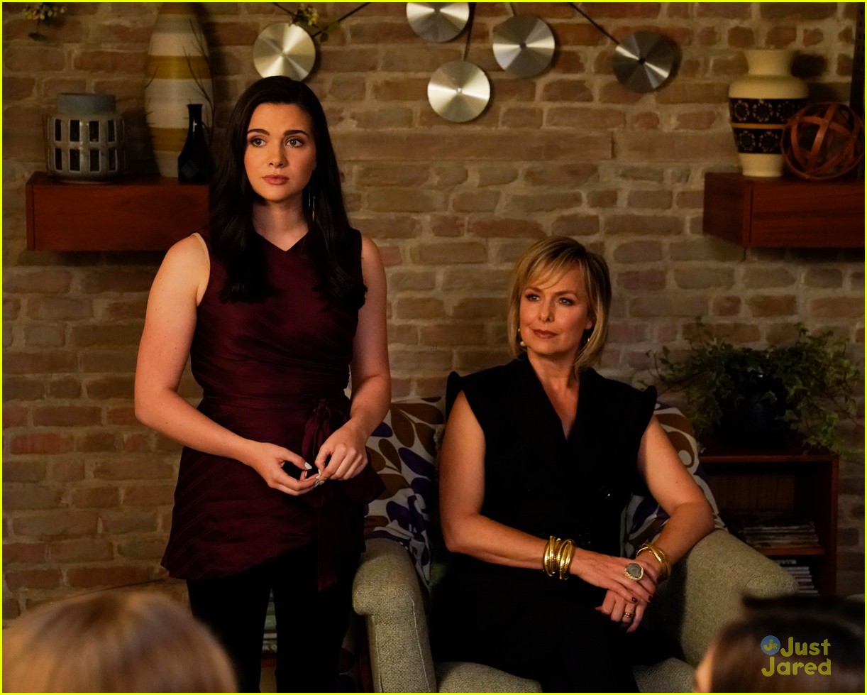 Adena Returns To NYC on 'The Bold Type' Tonight