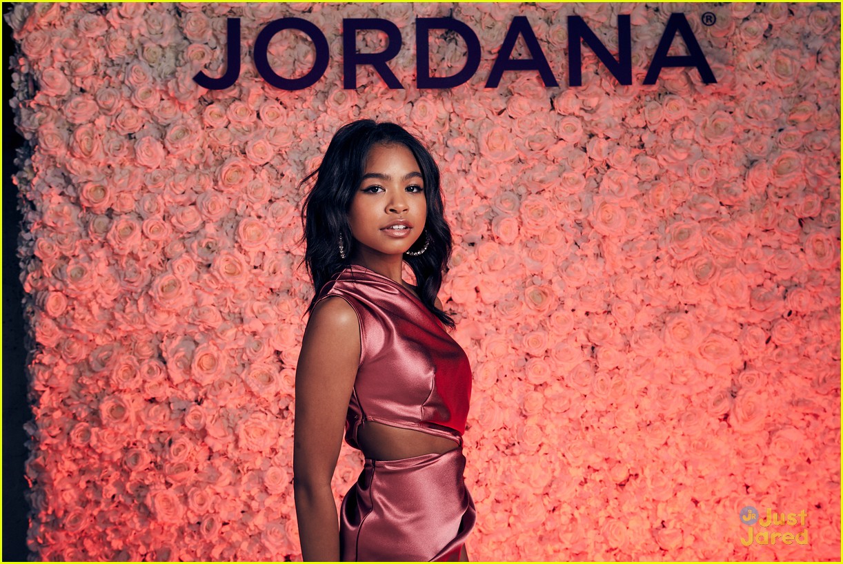 Navia Robinson Celebrates 14th Birthday at YSBNow's Young Hollywood Prom!